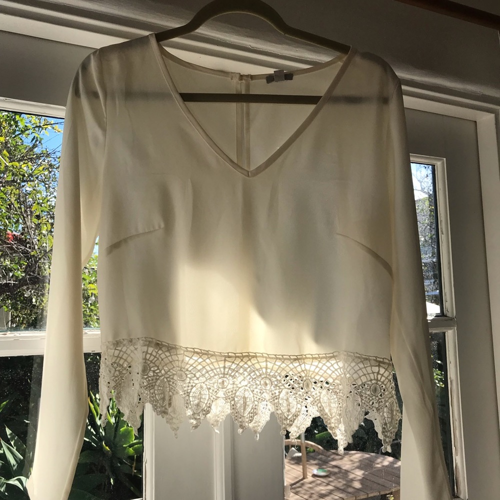 Cream colored crop blouse - Picture 1 of 4
